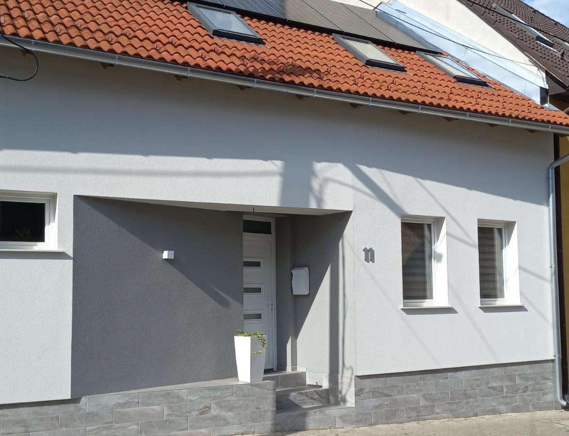 Major11 Apartman - Zsolnay Negyed Peçuy Dış mekan fotoğraf
